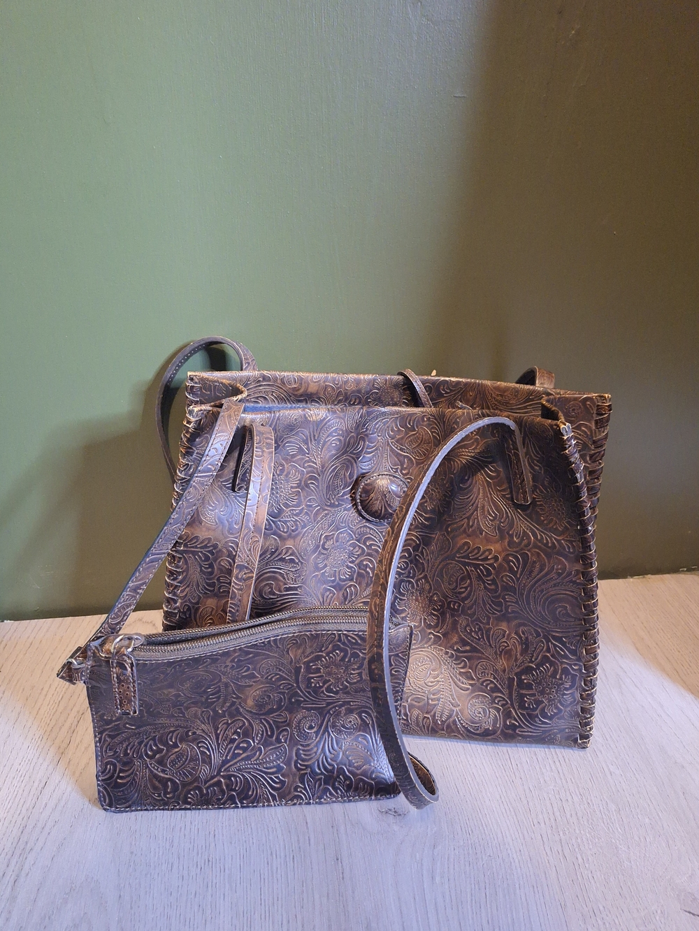 Nine West Faux Embossed Brown Leather Shoulder Bag - Picture 4 of 7